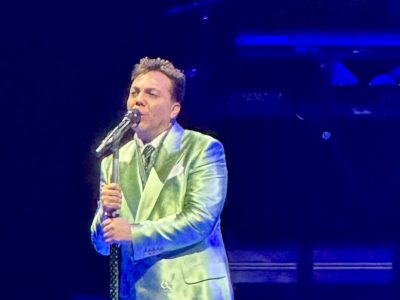 ¿Sin hacer nada? Cristian Castro prende a miles de fans con “Solo Éxitos Tour 2026” (Video)