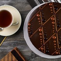 Christian Dior y la comida: un libro recopila sus platos preferidos