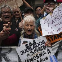 Milei afronta una nueva huelga general contra sus medidas de ajuste económico