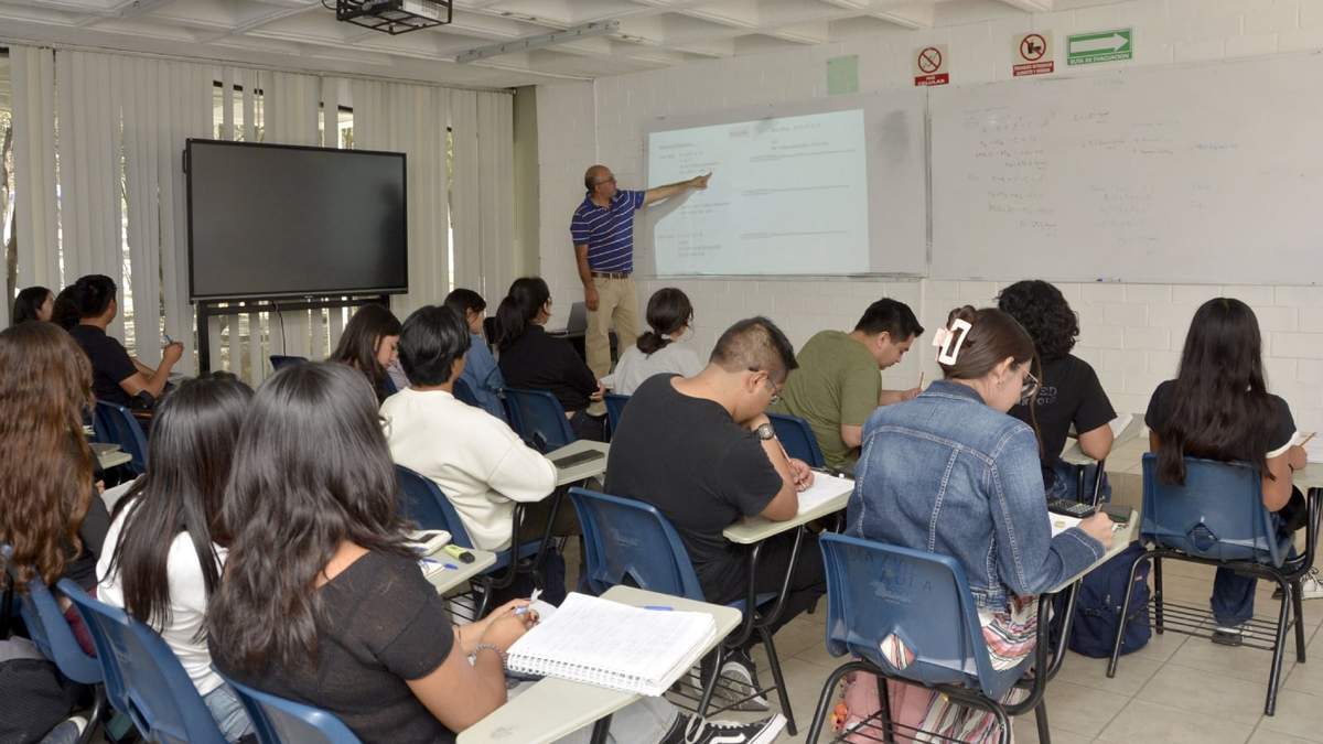 Regreso a las clases presenciales en la BUAP