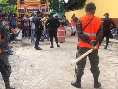 Honduras y Guatemala utilizarán miles de soldados para dispersar caravanas migrantes