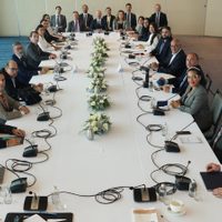 Delegaciones del gobierno venezolano y de la Plataforma Unitaria pactan dos "acuerdos parciales"