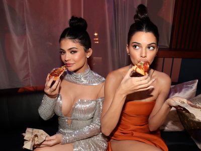 ¡Inesperado! Kylie Jenner logra demostrar sus talentos en este video con Kendall ¿Sí sabe hacerlo?
