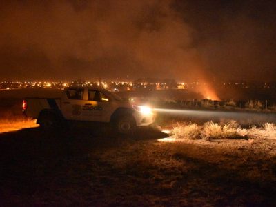 Gran incendio de pastizales afectó campos del Ejército