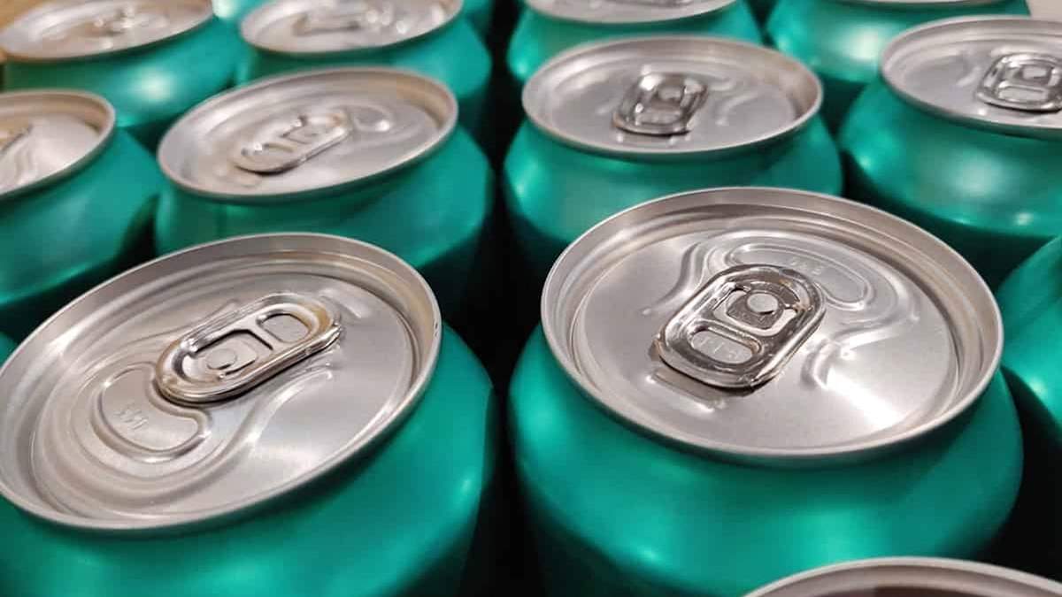 Latas de gaseosa. Fuente: (X)