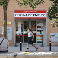 España aprobó la creación de más de 30 mil puestos de trabajo en el sector público