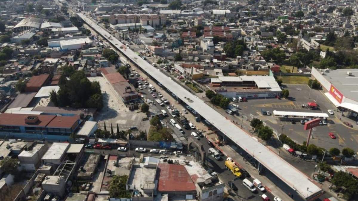 Construcción del Trolebús Elevado en la Calzada Ermita Iztapalapa