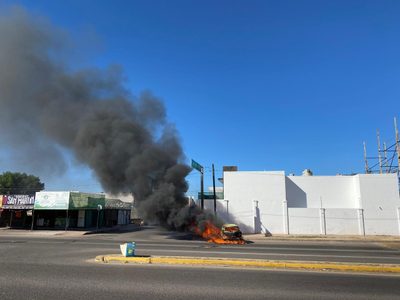 Familia que viajaba de Culiacán a la CDMX fue interceptada por sicarios que desataron bloqueos