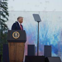 Trump promete una "espectacular" celebración del 250 aniversario de la independencia de EU