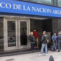 ¡Jubilaciones y AUH! Estas son las fechas en las que abrirán los bancos: por ahora son solo 3 días