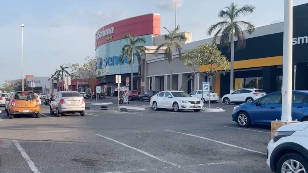 Plaza Sendero en Villahermosa