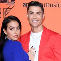 ¡OMG! Georgina Rodríguez colgó una foto en Instagram luciendo una camisa de Cristiano Ronaldo