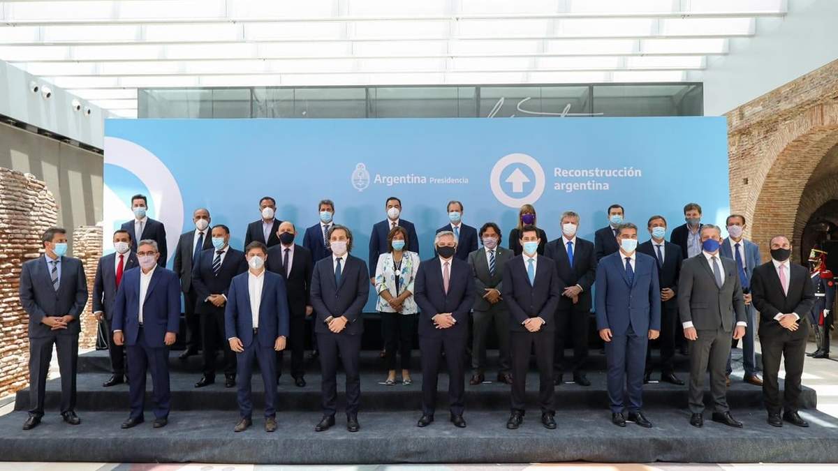 Alberto Fernández junto a los gobernadores. Fuente: (Twitter)