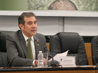 Córdova plantea modificar esquema electoral para ahorrar 7 mmdp anuales