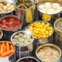 No tires las latas de conserva vacías, transformalas en este proyecto estilo Pinterest para tu cocina