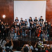 Aduana libera instrumentos donados por Suiza para niños de escasos recursos en Chiapas