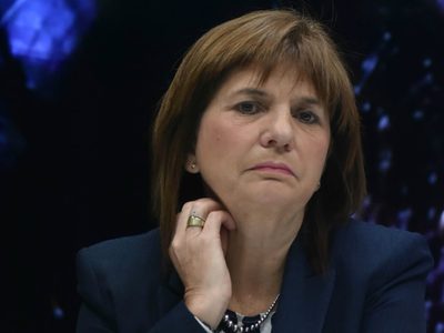 Patricia Bullrich en Neuquén: reiteró el apoyo a Cervi y planteó “levantar Vaca Muerta”