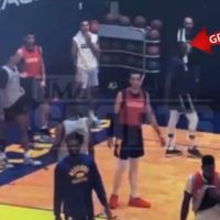 Dos campeones de la NBA se pelean en un entrenamiento (Video)