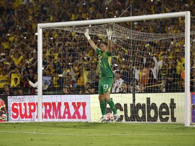 Dibu Martínez fue nominado por la FIFA para el premio The Best a mejor arquero