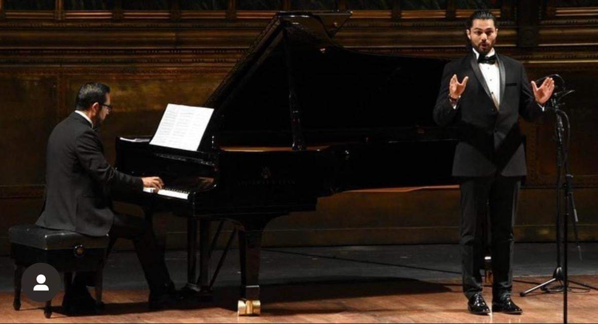 Esteban, presentación en Bellas Artes
