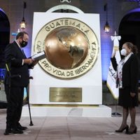 El presidente de Guatemala rechaza acudir a la Cumbre de las Américas