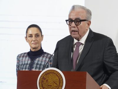 “No va a pasar nada”, asevera Rocha Moya ante acusaciones de EU por vínculos con el narco