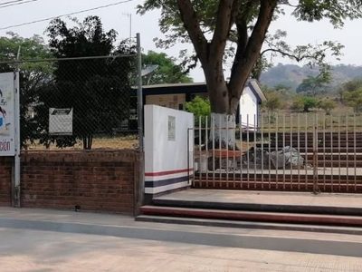 Un comando “levanta” a una profesora en pleno Colegio de Bachilleres en Amatenango, Chiapas