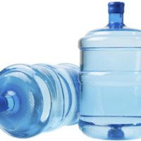 Si se terminó el bidón de agua, no lo tires: creá esta fabulosa maceta con toda la onda para tu jardín o terraza
