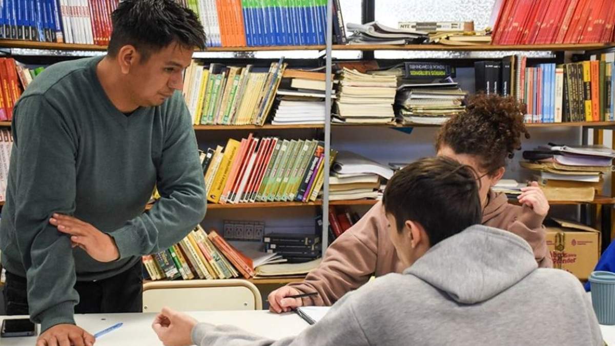 En Neuquén hay 3.500 estudiantes incluidos en el plan FinEs. Fuente: (Gobierno de Neuquén.
