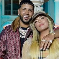 ¡Totalmente encerrados! Así pasan la cuarentena Anuel AA y Karol G