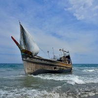 Refugiados rohinyás llegan a Indonesia tras un mes en el mar
