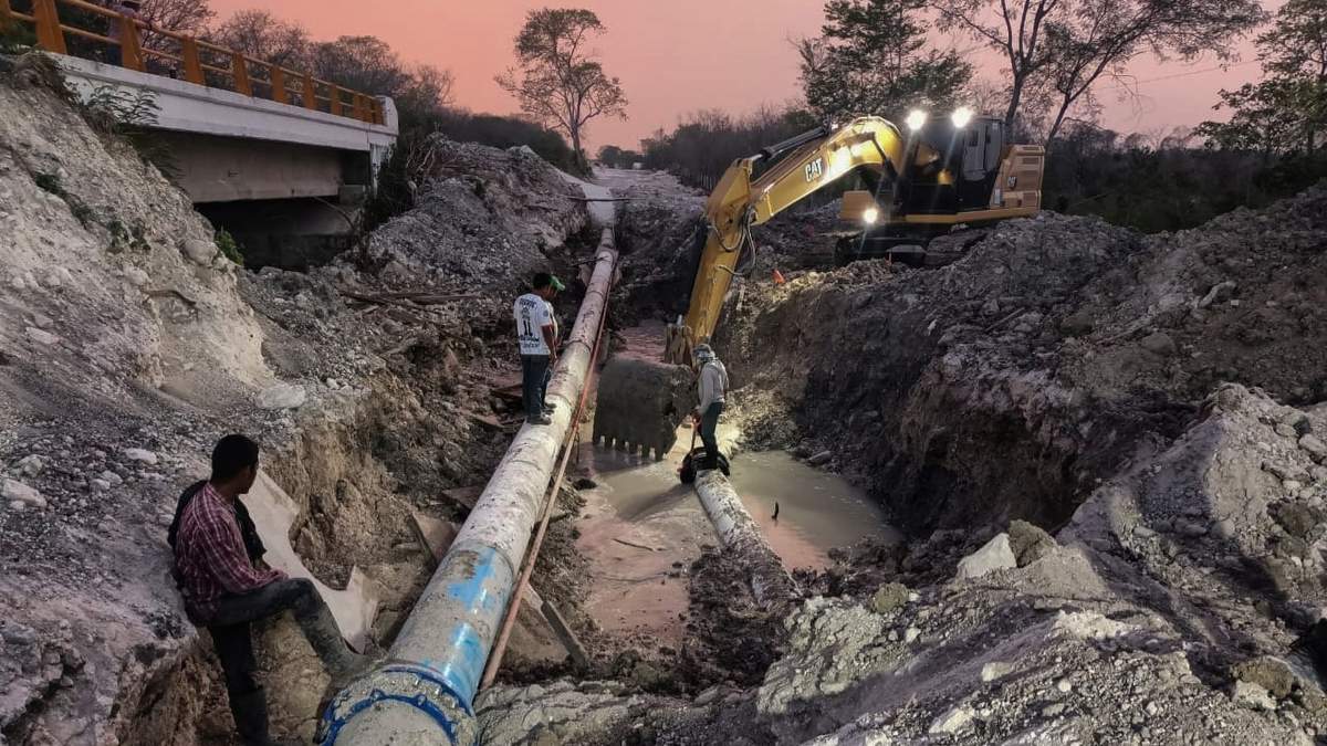 Chetumal. Construcción del acueducto