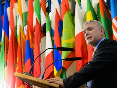Duque rechaza petición de Celac de eliminar sanciones económicas a Venezuela