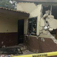 Explosión de gas deja dos lesionados y una finca destruida en Jalisco