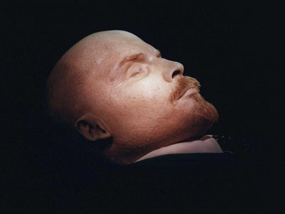 Un siglo después de su muerte, Lenin parece un recuerdo marginal