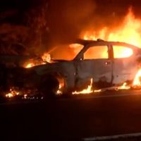 Comando a bordo de una camioneta blindada lanza granadas a convoy de la PF; hay seis heridos