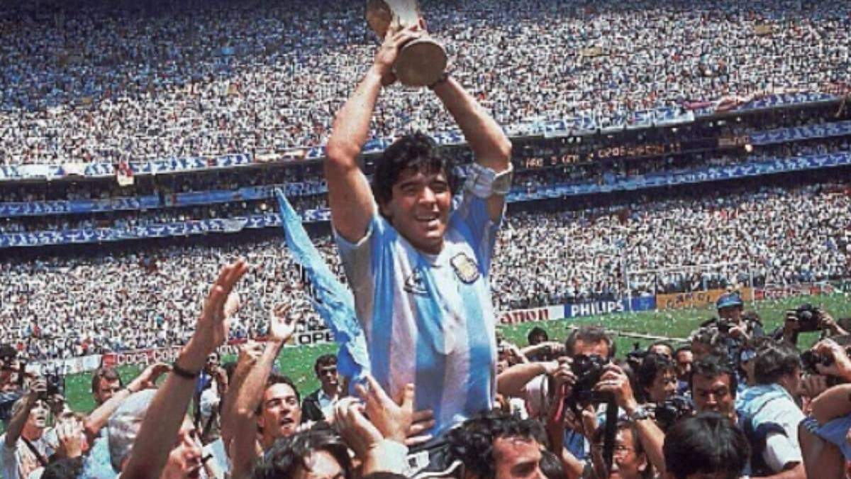 Maradona en el Mundial México 86. Foto: AP Carlo Fumagali