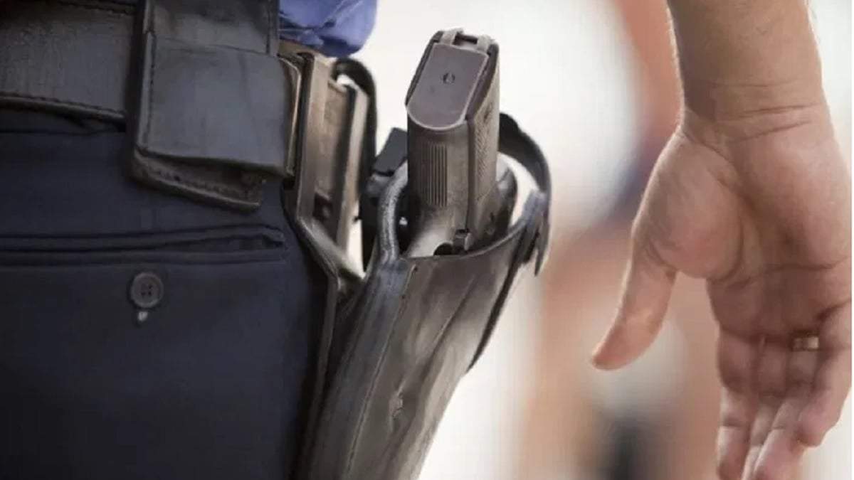 El suboficial sometido a juicio disparó por la espalda a un joven durante un robo en el barrio Santa Genoveva. Fuente (Facebook)