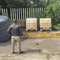 Aseguran más de 2 mil litros de huachicol en Coatzacoalcos, Veracruz