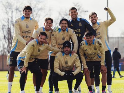 Con el regreso de Messi, la Selección argentina recibe a Colombia