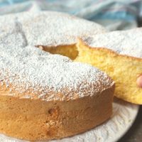 Torta nube de limón sin harina ni azúcar: una receta saludable apta para celíacos