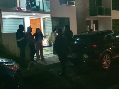 Sujetos armados irrumpen en domicilio, amarran a empleada y roban el equivalente a 10 mdp en Pachuca