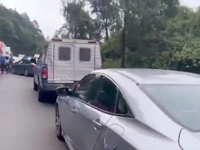 Denuncian otro asalto masivo a conductores en la autopista Puebla-Orizaba