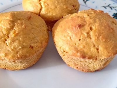 Muffins rellenos versión fit: con solo 1 huevo y pocos ingredientes, prepará la receta dulce ideal para el antojo