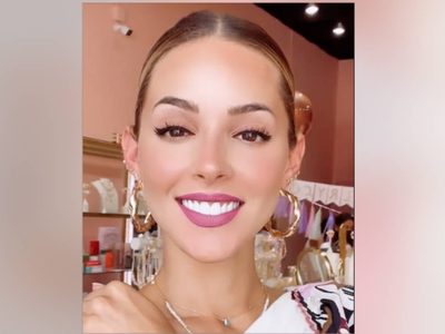 Mariana Rodríguez modela joyería... mientras en Nuevo León aumenta la pobreza