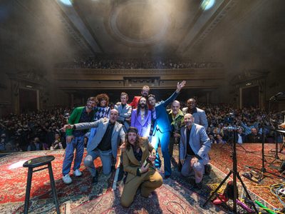 Fobia conquista el Metropólitan con concierto acústico