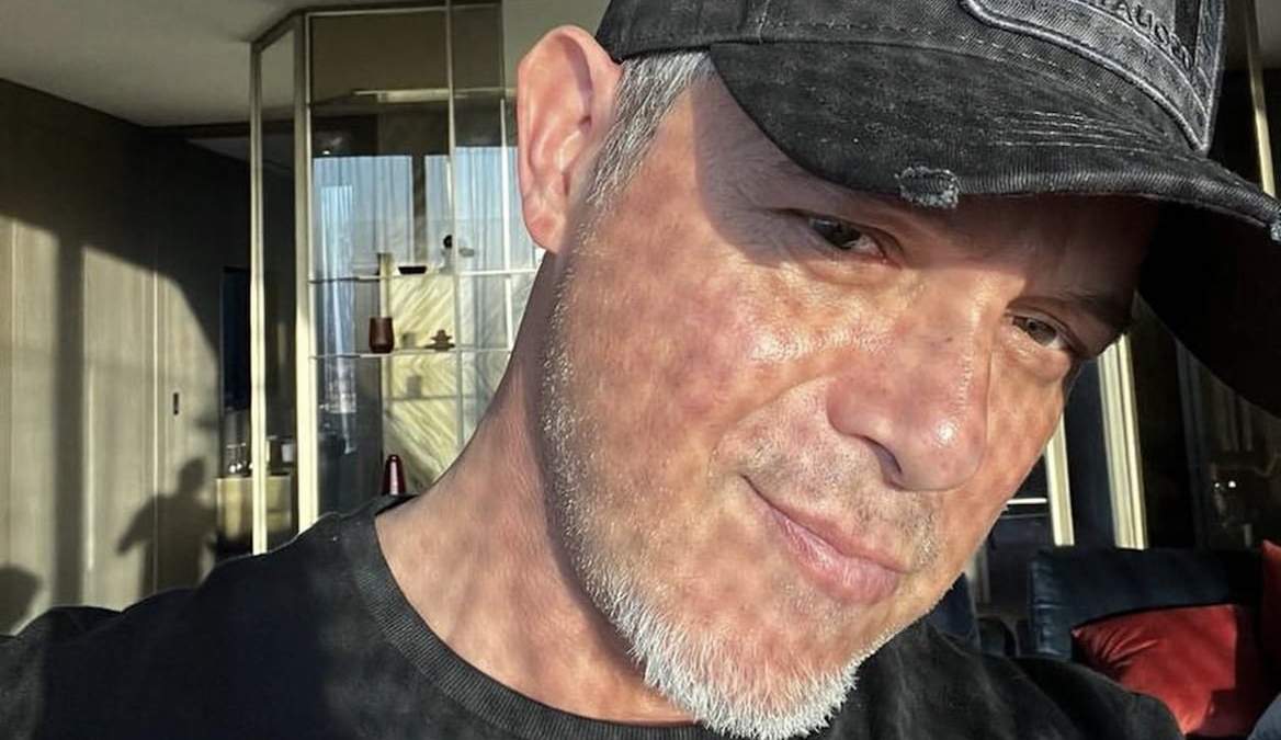 El cantante español