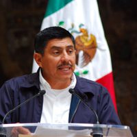 Protesta Salomón Jara como candidato de Morena al gobierno de Oaxaca