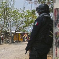 Pese a confinamiento, reportan en abril casi 3 mil homicidios dolosos y 70 feminicidios