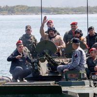 Un exgeneral de Hugo Chávez alerta: Maduro apuesta por la guerra civil